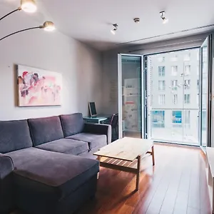 Isozaki By People Apartamento Bilbao